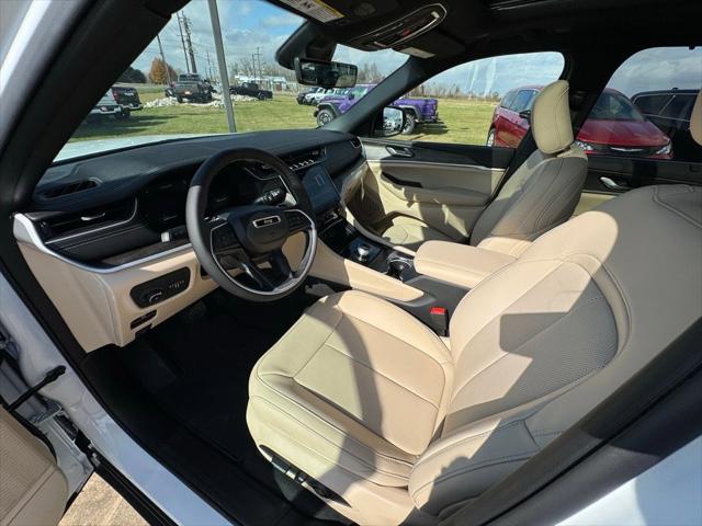 2025 Jeep Grand Cherokee Limited 4x2