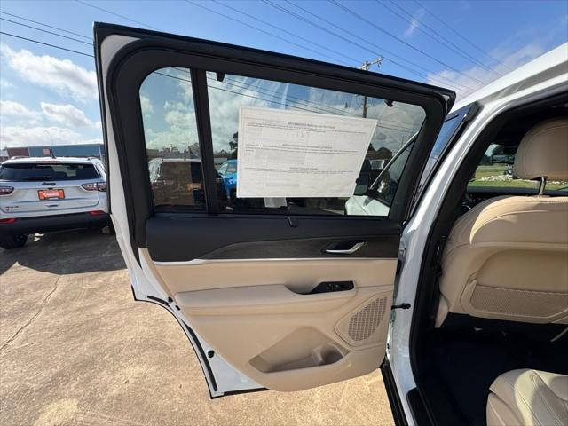2025 Jeep Grand Cherokee Limited 4x2