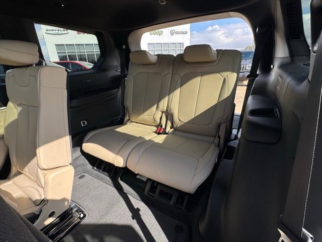 2025 Jeep Grand Cherokee Limited 4x2