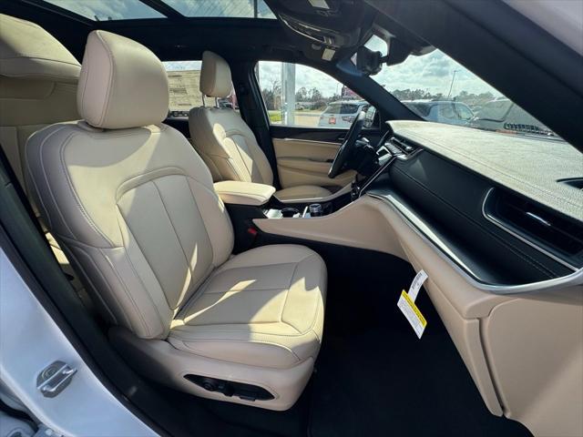 2025 Jeep Grand Cherokee Limited 4x2