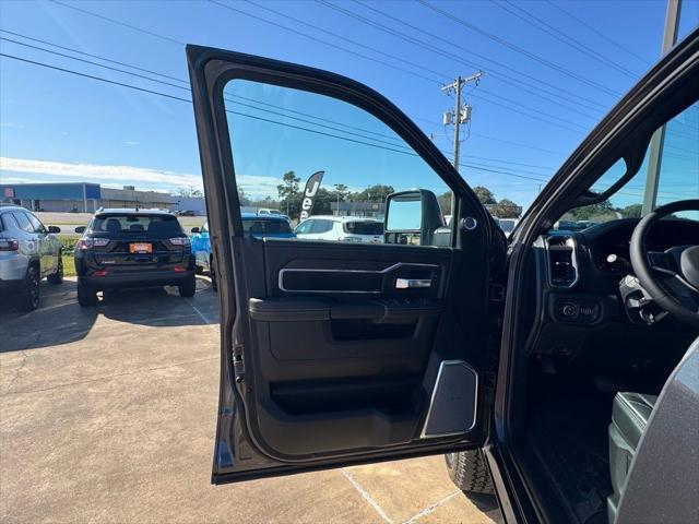 2026 Ram 2500 Laramie Crew Cab 4x4 6'4" Box