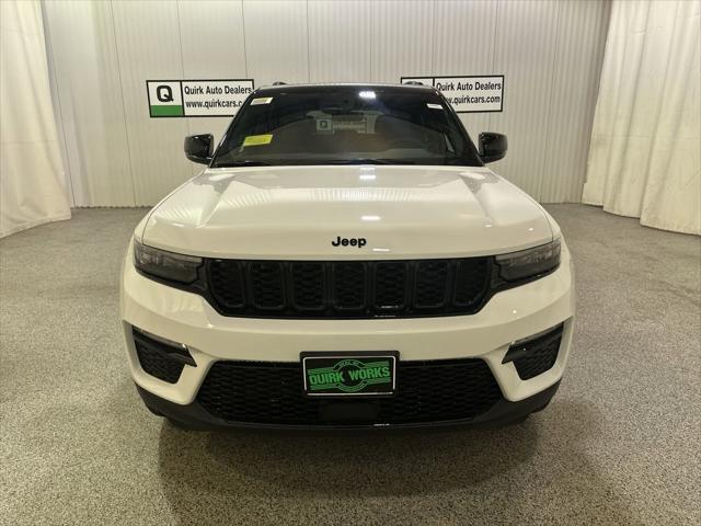 2025 Jeep Grand Cherokee GRAND CHEROKEE LIMITED 4X4 2025 Jeep Grand Cherokee GRAND CHEROKEE LIMITED 4X4