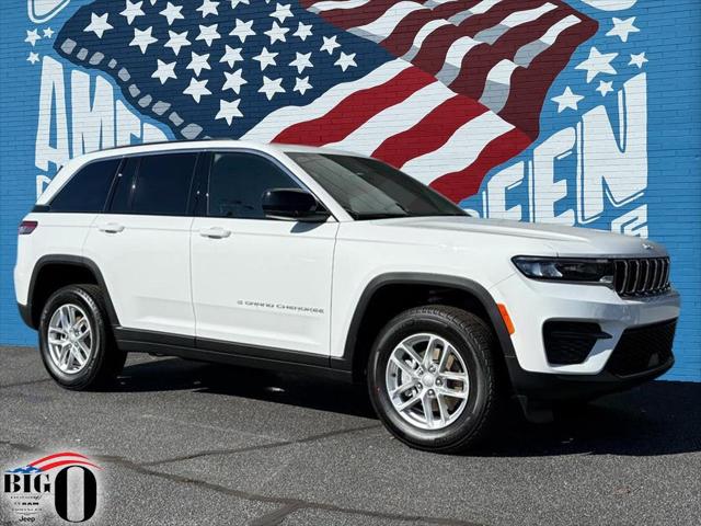 2025 Jeep Grand Cherokee GRAND CHEROKEE LAREDO X 4X2