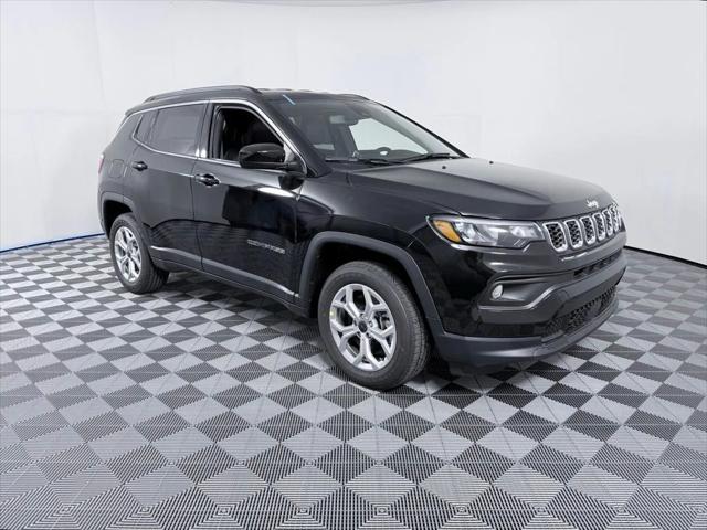 2026 Jeep Compass COMPASS LATITUDE 4X4