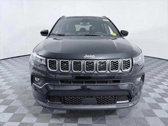 2026 Jeep Compass COMPASS LATITUDE 4X4