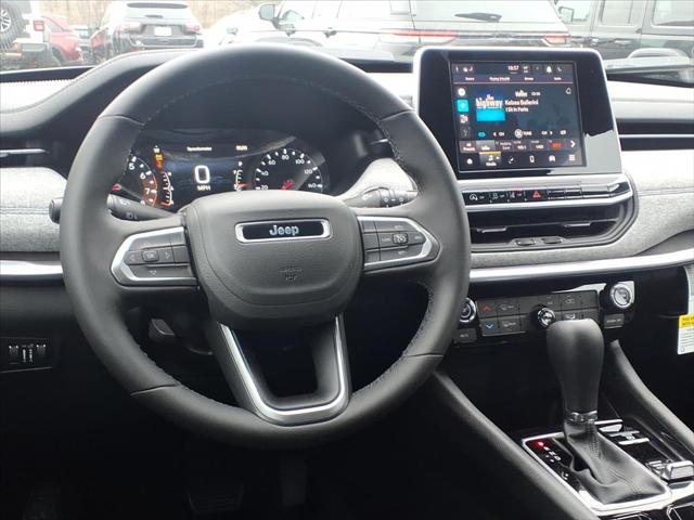 2026 Jeep Compass COMPASS LATITUDE 4X4