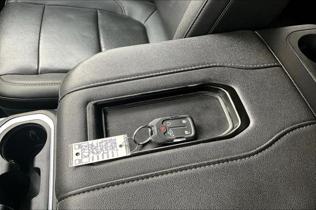 2022 GMC Sierra 1500 Limited 4WD Crew Cab Short Box SLT