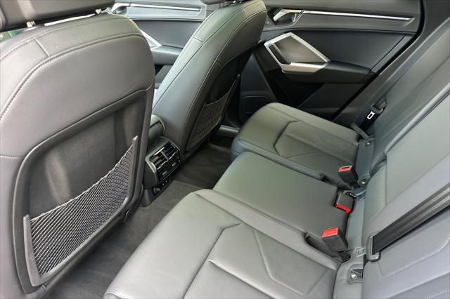 2025 Audi Q3 Premium 45 TFSI S line quattro Tiptronic