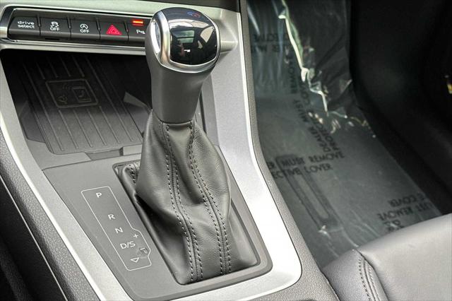2025 Audi Q3 Premium 45 TFSI S line quattro Tiptronic