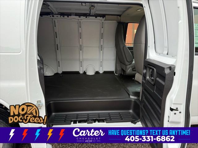 2025 Chevrolet Express Cargo Van RWD 2500 Regular Wheelbase WT