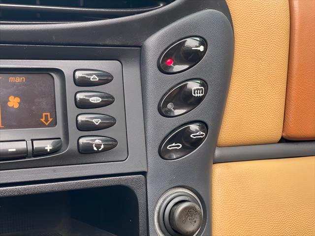 2000 Porsche Boxster Base