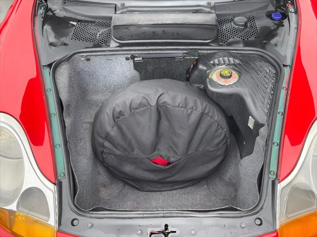 2000 Porsche Boxster Base