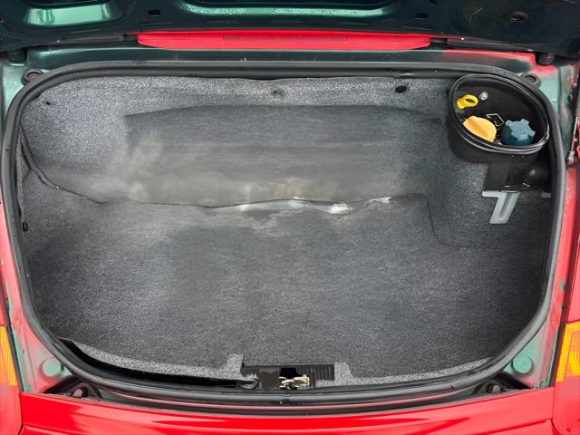 2000 Porsche Boxster Base