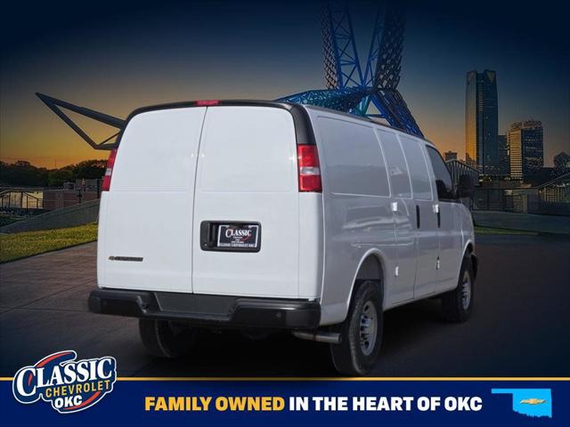 2025 Chevrolet Express Cargo Van RWD 2500 Regular Wheelbase WT