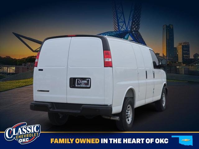 2025 Chevrolet Express Cargo Van RWD 2500 Regular Wheelbase WT