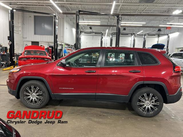 2015 Jeep Cherokee Sport 2015 Jeep Cherokee Sport
