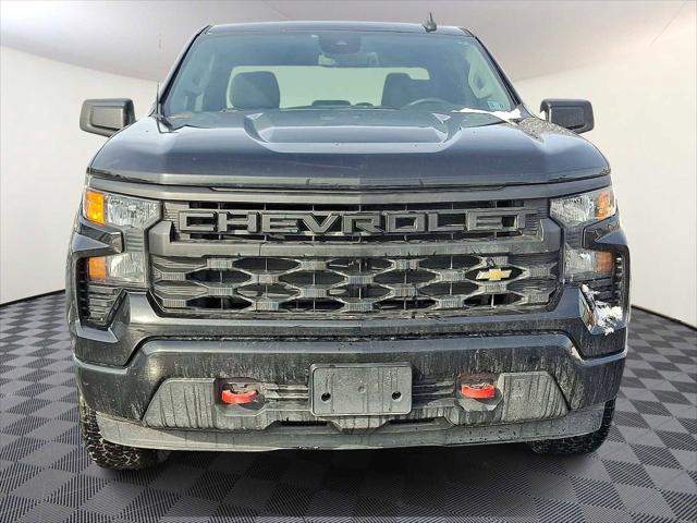 2022 Chevrolet Silverado 1500 4WD Crew Cab Short Bed Custom