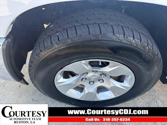 2025 RAM 1500 Big Horn Crew Cab 4x4 57 Box 2025 RAM 1500 Big Horn Crew Cab 4x4 57 Box