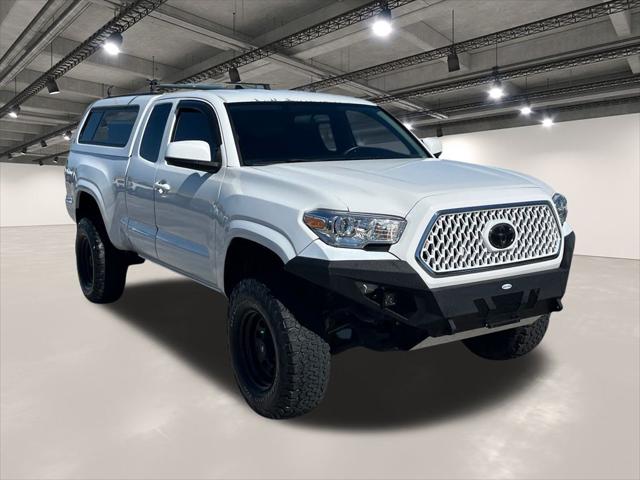 2016 Toyota Tacoma SR