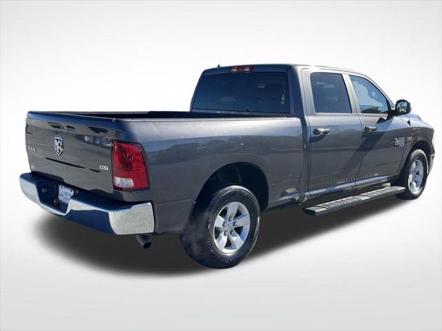 2021 RAM 1500 Classic SLT Crew Cab 4x4 64 Box