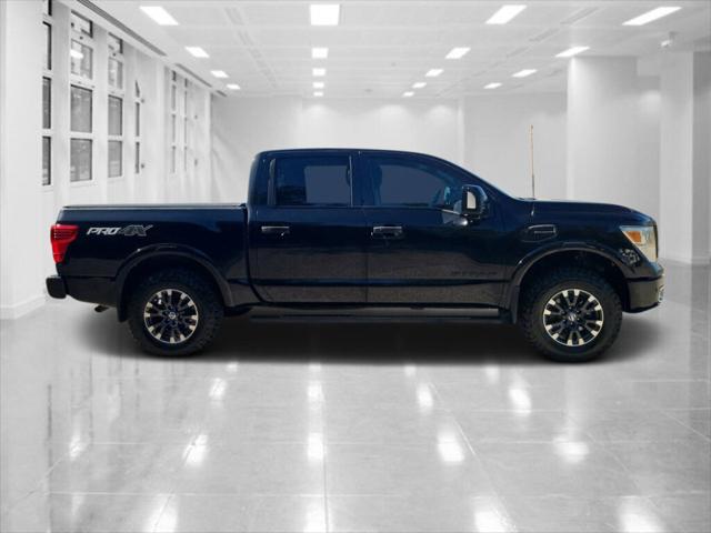 2017 Nissan TITAN PRO-4X