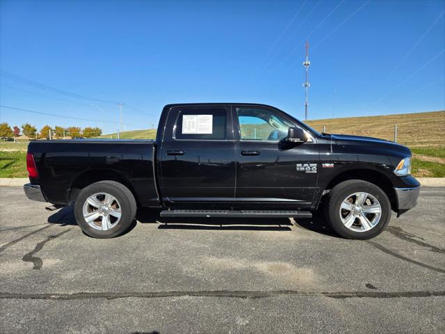 2020 RAM 1500 Classic SLT Crew Cab 4x4 57 Box
