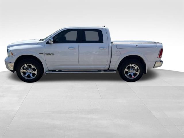 2018 RAM 1500 Laramie Crew Cab 4x4 57 Box 2018 RAM 1500 Laramie Crew Cab 4x4 57 Box