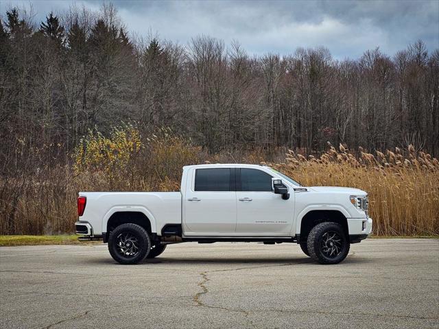 2021 GMC Sierra 2500HD 4WD Crew Cab Standard Bed Denali 2021 GMC Sierra 2500HD 4WD Crew Cab Standard Bed Denali