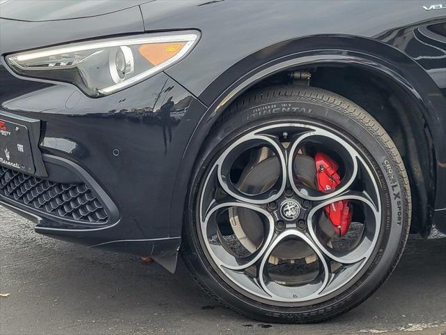 2022 Alfa Romeo Stelvio Veloce Ti AWD 2022 Alfa Romeo Stelvio Veloce Ti AWD