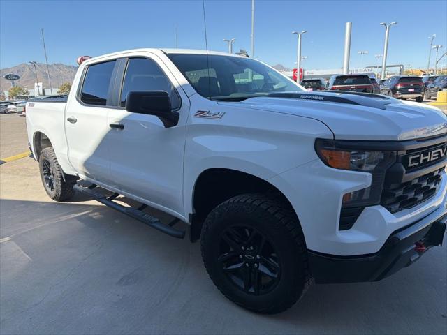 2024 Chevrolet Silverado 1500 4WD Crew Cab Short Bed Custom Trail Boss