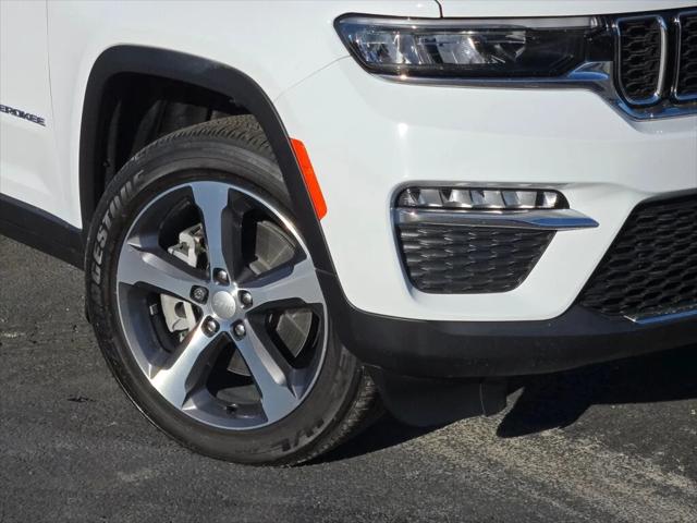 2022 Jeep Grand Cherokee 4xe Limited 4x4 2022 Jeep Grand Cherokee 4xe Limited 4x4