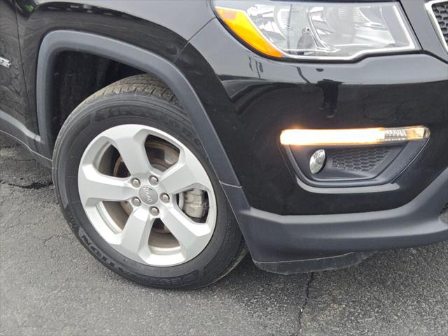 2019 Jeep Compass Latitude FWD 2019 Jeep Compass Latitude FWD