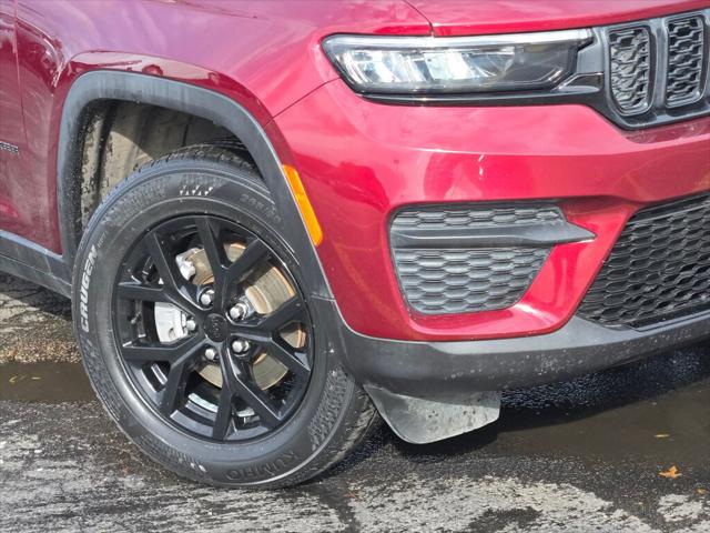 2024 Jeep Grand Cherokee Altitude 4x4 2024 Jeep Grand Cherokee Altitude 4x4