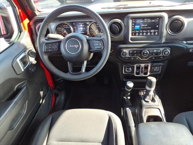 2023 Jeep Gladiator Willys 4x4 2023 Jeep Gladiator Willys 4x4