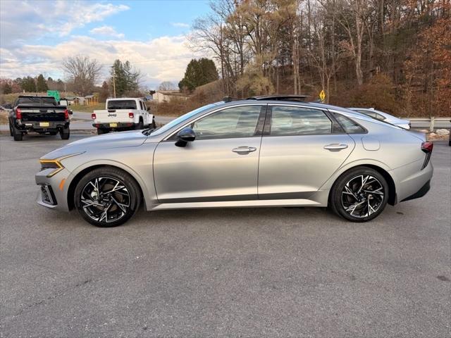2025 Kia K5 GT-Line 2025 Kia K5 GT-Line