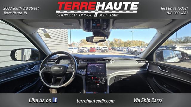 2022 Jeep Grand Cherokee L Limited 4x4 2022 Jeep Grand Cherokee L Limited 4x4