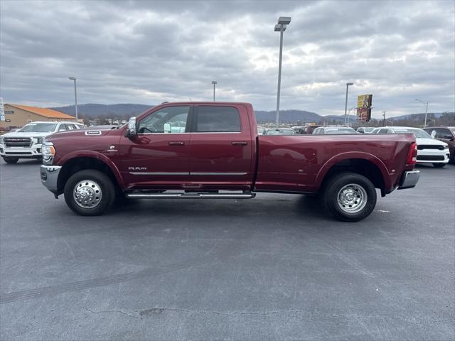 2024 RAM 3500 Limited Crew Cab 4x4 8 Box