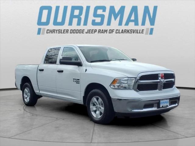 2023 RAM 1500 Classic SLT Crew Cab 4x4 57 Box 2023 RAM 1500 Classic SLT Crew Cab 4x4 57 Box