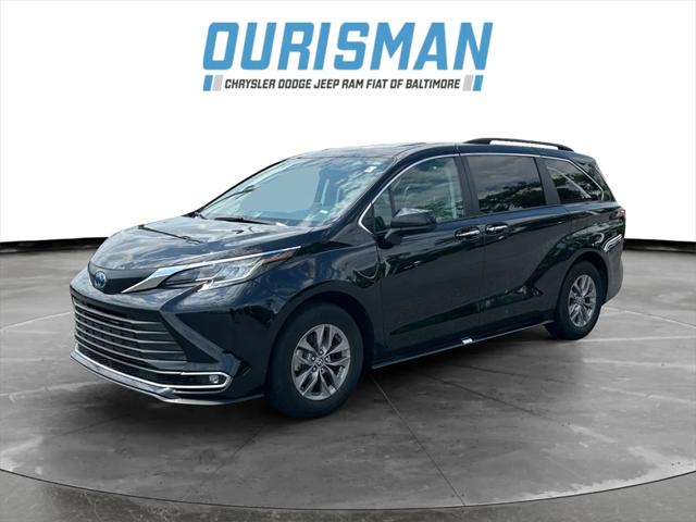 2023 Toyota Sienna XLE 2023 Toyota Sienna XLE