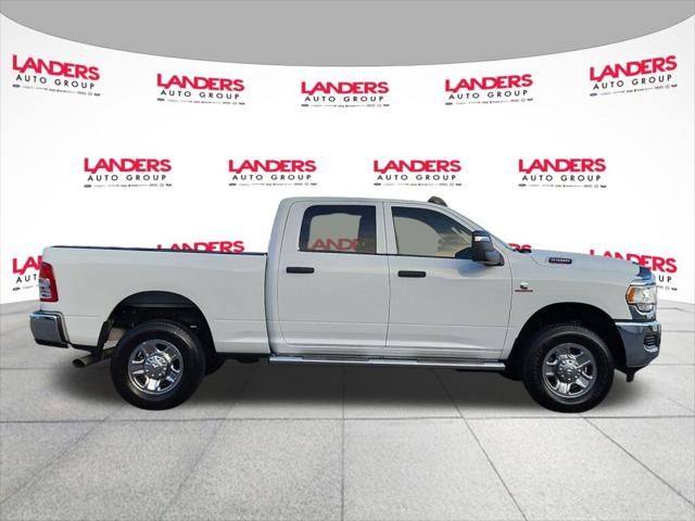 2024 RAM 2500 Tradesman Crew Cab 4x4 64 Box