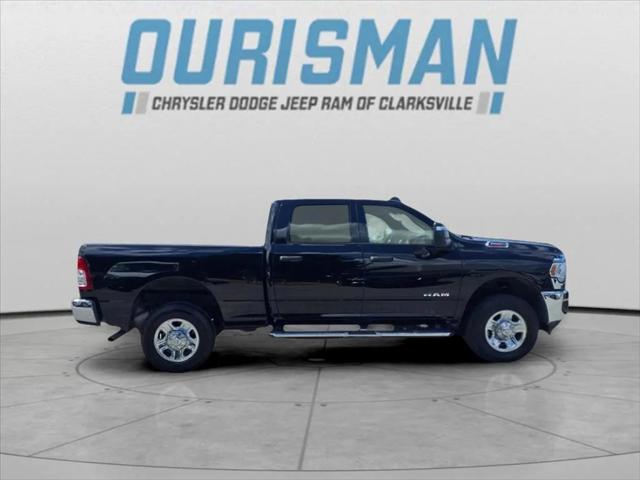 2024 RAM 2500 Big Horn Crew Cab 4x4 64 Box 2024 RAM 2500 Big Horn Crew Cab 4x4 64 Box