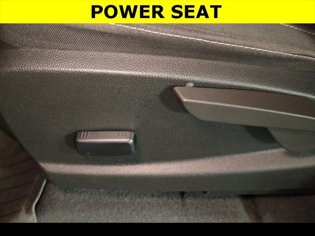 2022 Chevrolet Colorado 2WD Crew Cab Short Box LT