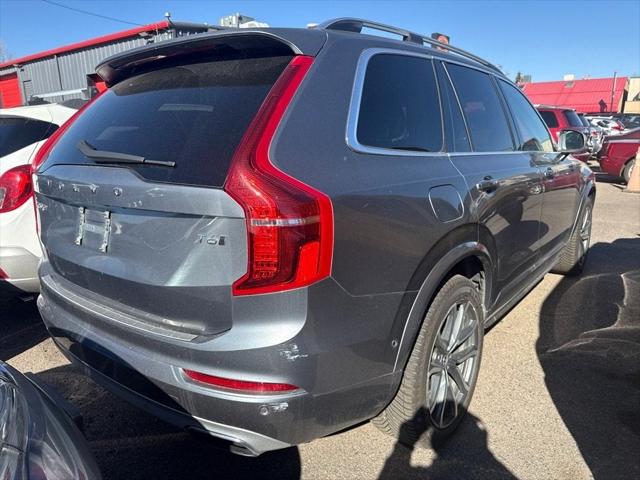 2017 Volvo XC90 T6 Momentum 2017 Volvo XC90 T6 Momentum