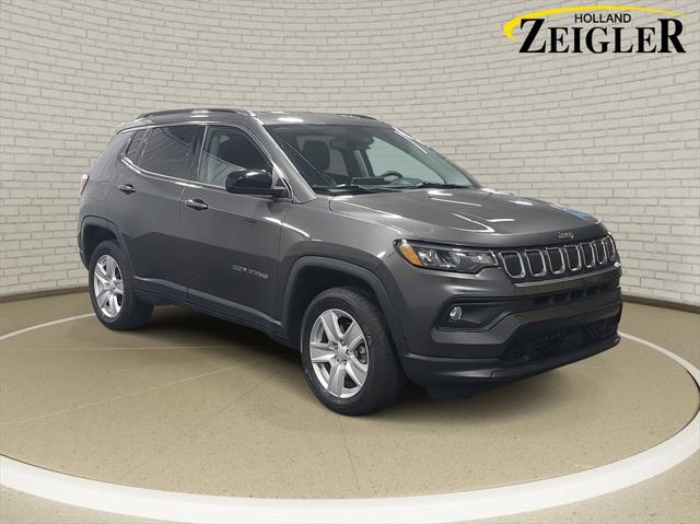 2022 Jeep Compass Latitude 4x4 2022 Jeep Compass Latitude 4x4