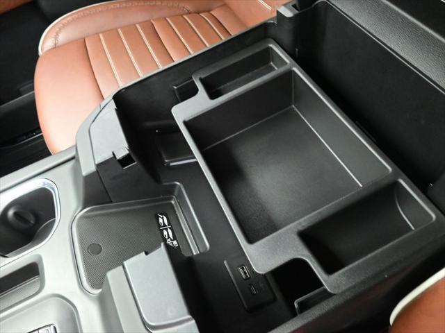 2024 GMC Sierra 1500 4WD Crew Cab Short Box Denali Ultimate 2024 GMC Sierra 1500 4WD Crew Cab Short Box Denali Ultimate