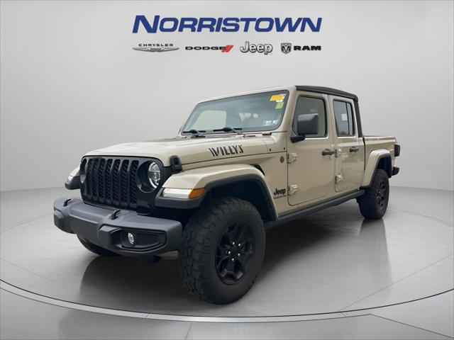 2022 Jeep Gladiator Willys 4x4 2022 Jeep Gladiator Willys 4x4