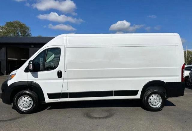 2023 RAM ProMaster 2500 Cargo Van High Roof 136 WB 2023 RAM ProMaster 2500 Cargo Van High Roof 136 WB