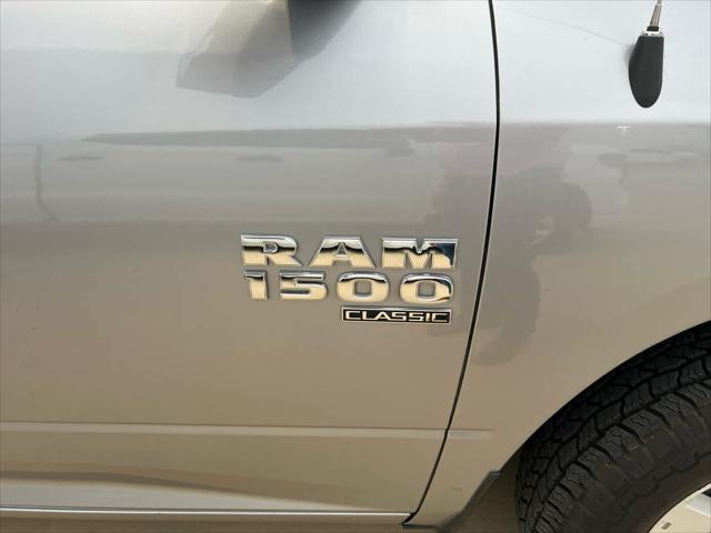 2023 RAM 1500 Classic SLT Crew Cab 4x4 57 Box 2023 RAM 1500 Classic SLT Crew Cab 4x4 57 Box