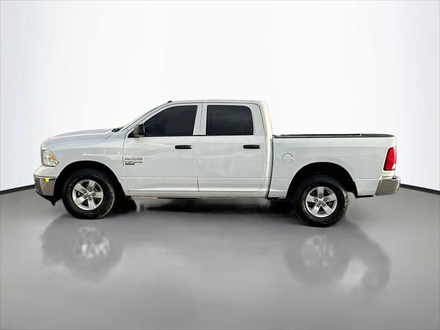 2023 RAM 1500 Classic Tradesman Crew Cab 4x4 57 Box 2023 RAM 1500 Classic Tradesman Crew Cab 4x4 57 Box