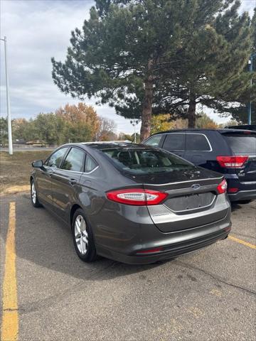 2016 Ford Fusion SE 2016 Ford Fusion SE
